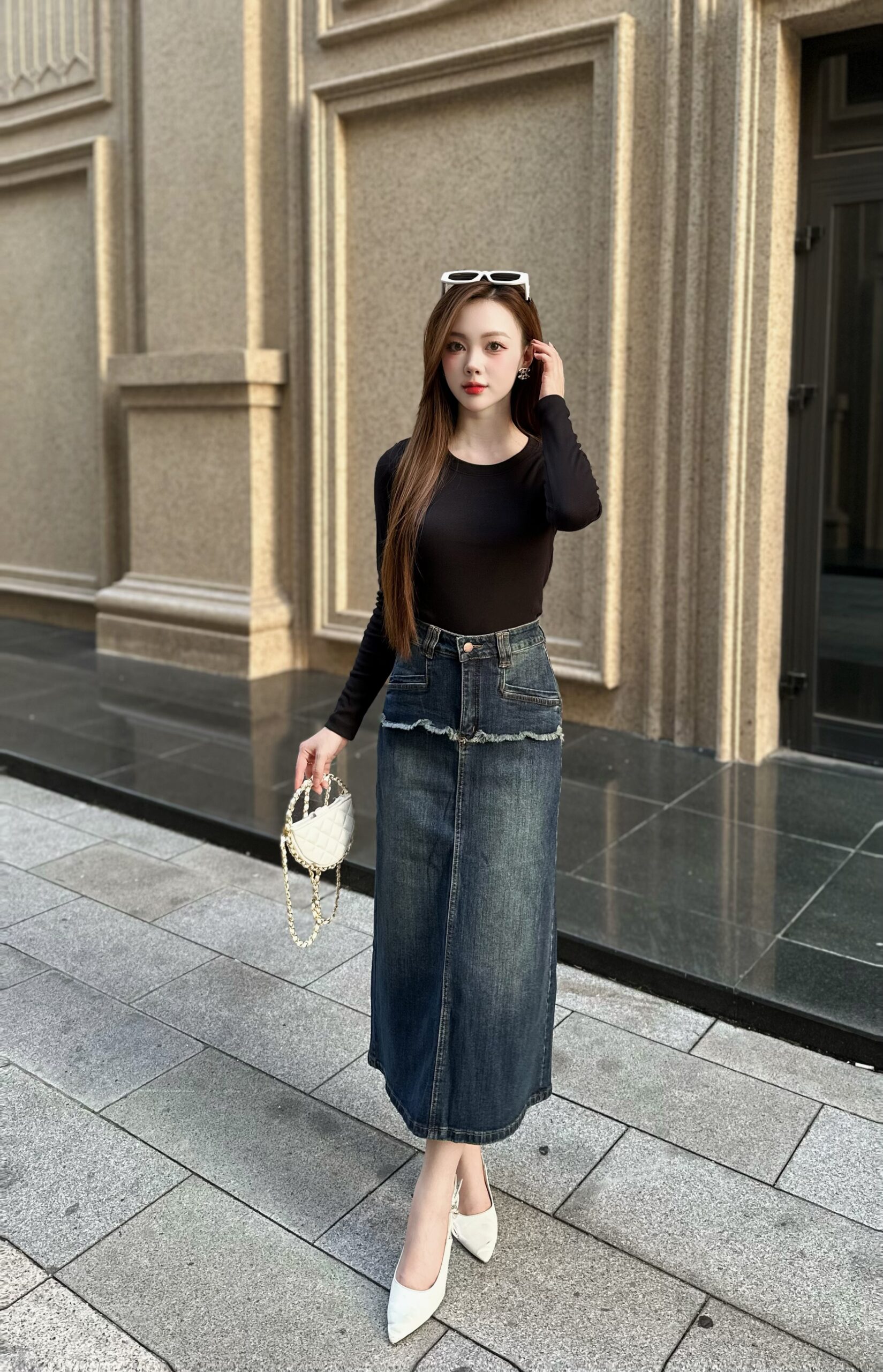Chân Váy Jeans Dáng A Can Thân Trước Có Diềm Trang Trí - Ảnh 2