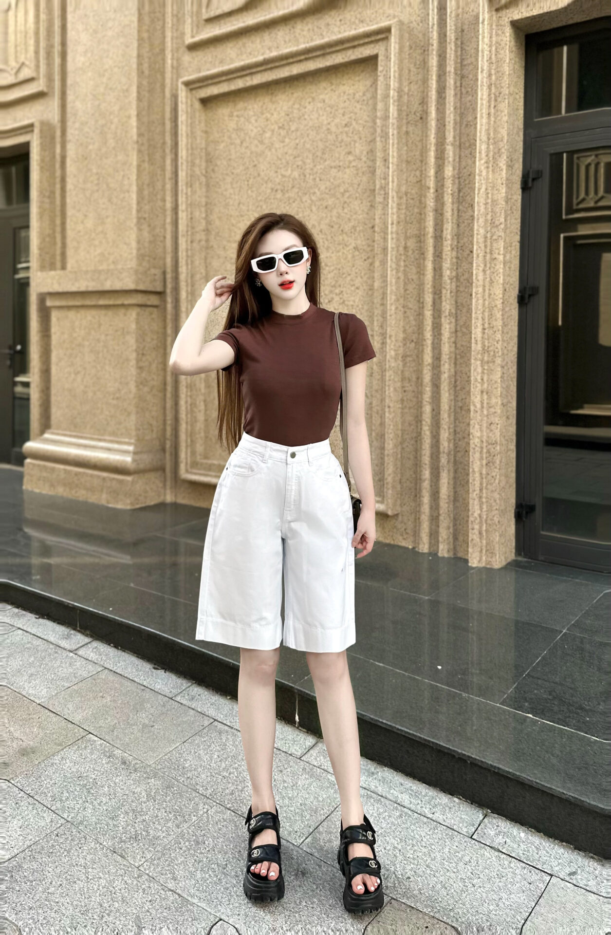 Quần Jeans Nữ Dáng Lửng Trên Gối