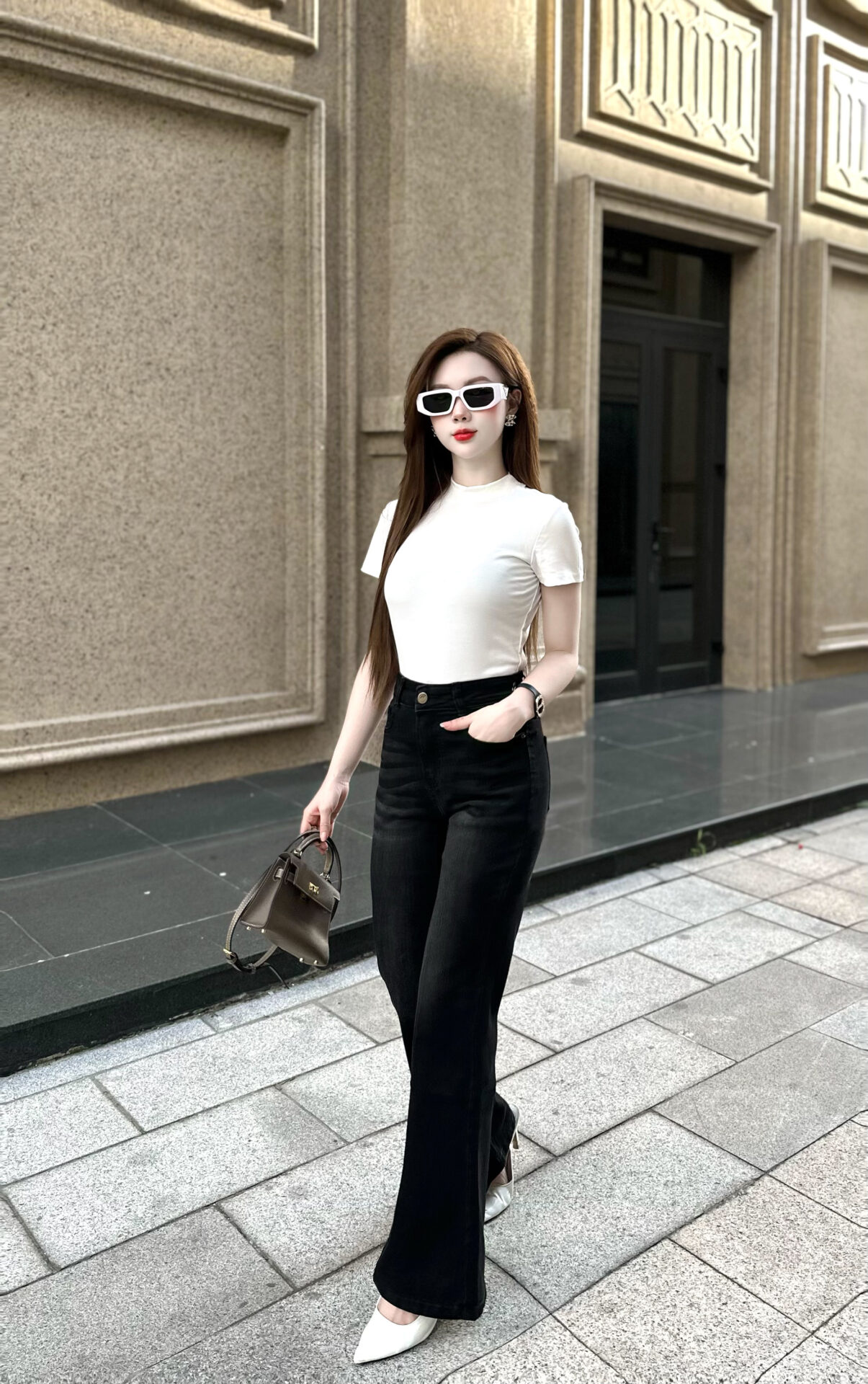 Quần Jeans Nữ Ống Vẩy Gấu Thường - Ảnh 7