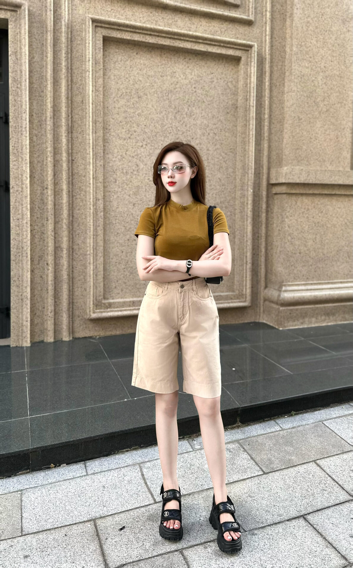 Quần Jeans Nữ Dáng Lửng Trên Gối - Ảnh 8