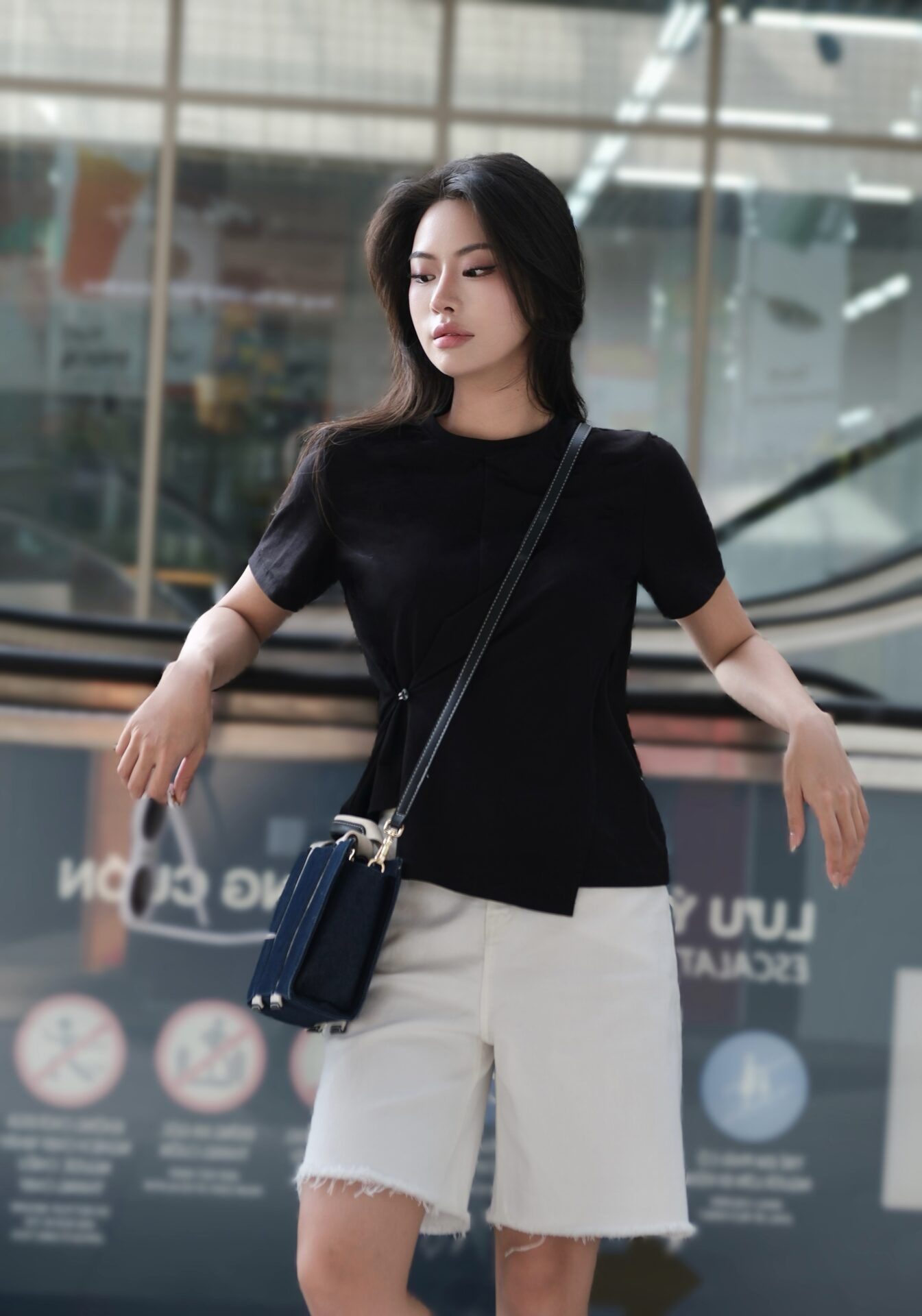 Quần Short Jeans Ngố Tua Gấu - Ảnh 8