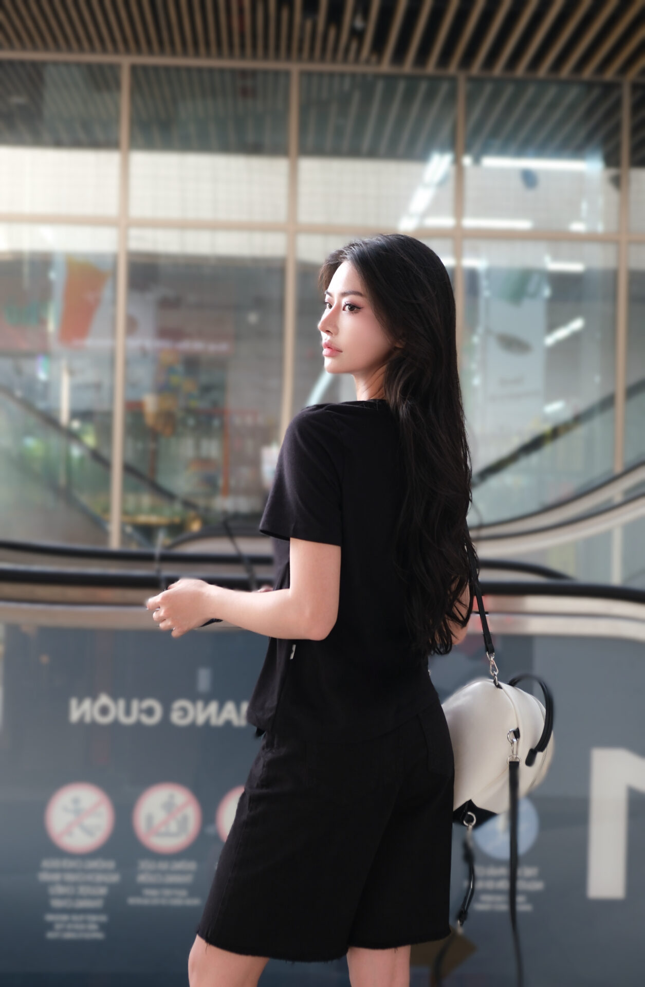 Quần Short Jeans Ngố Tua Gấu - Ảnh 10