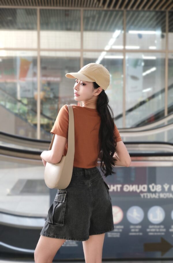 Quần Short Jeans Nữ Xếp Ly Túi Hộp - Ảnh 6